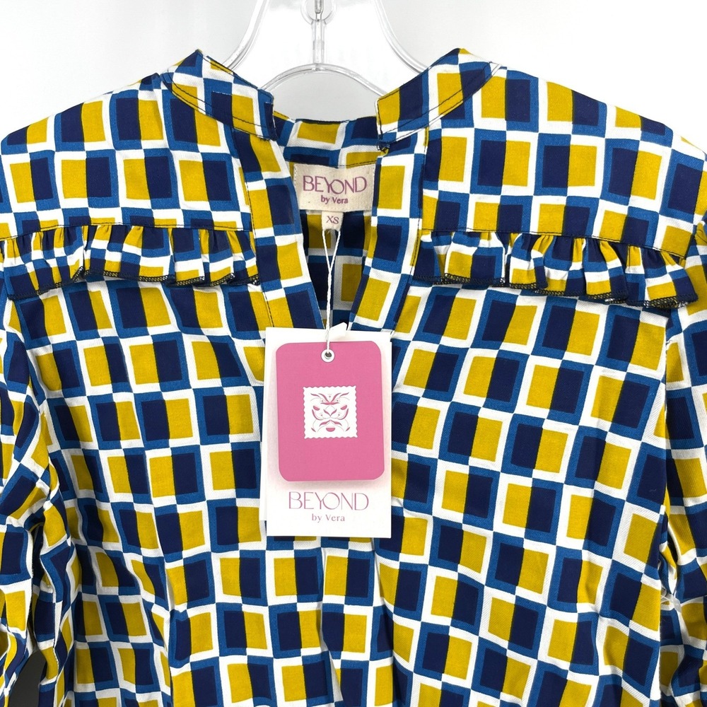 BEYOND by Vera‎ Stella Blouse Womens XS Blue Geometric Print Bell Sleeve NWT - Picture 10 of 11
